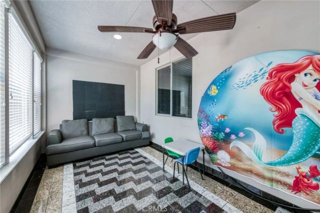 5797 W Indianapolis, Fresno, CA 93722