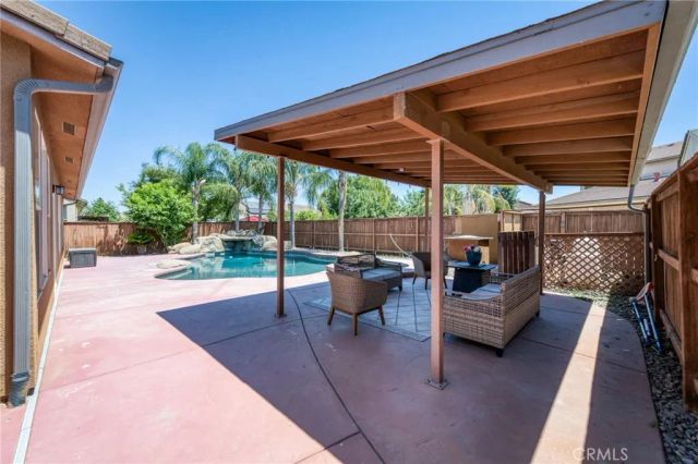 5797 W Indianapolis, Fresno, CA 93722