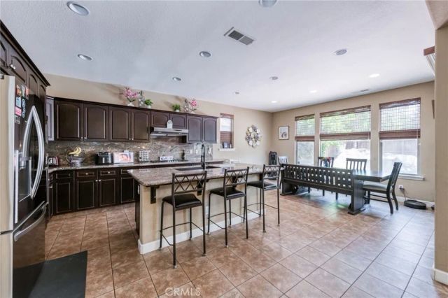 5797 W Indianapolis, Fresno, CA 93722