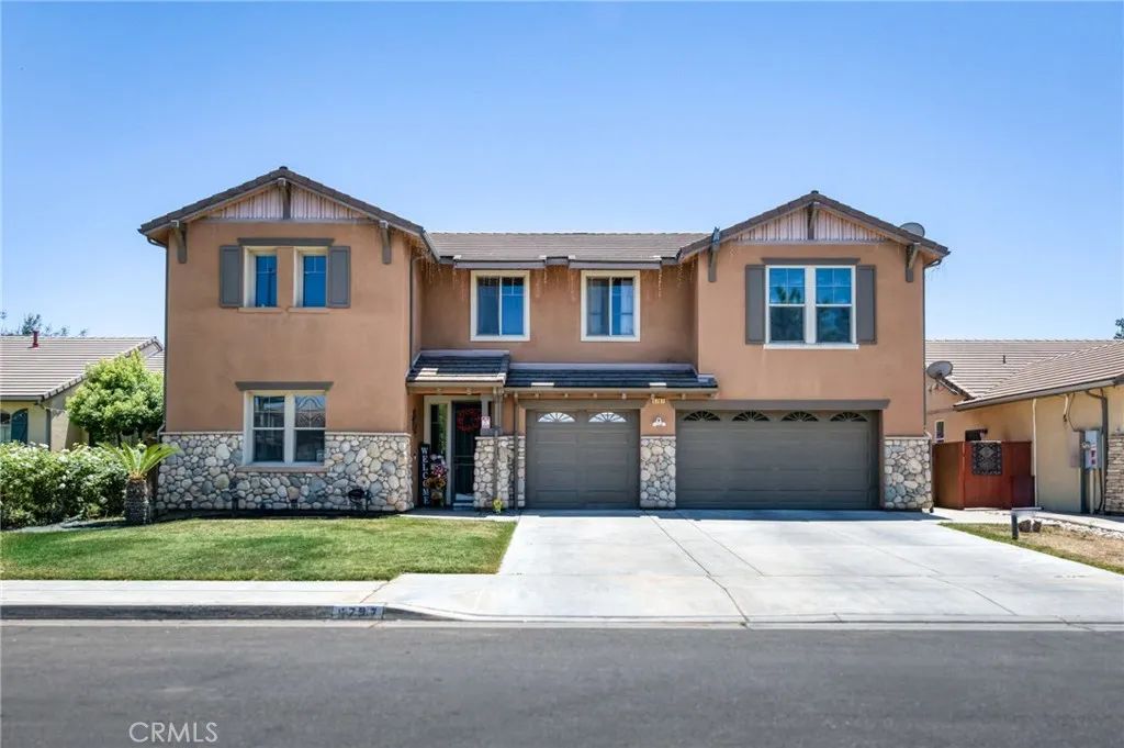 5797 W Indianapolis, Fresno, CA 93722
