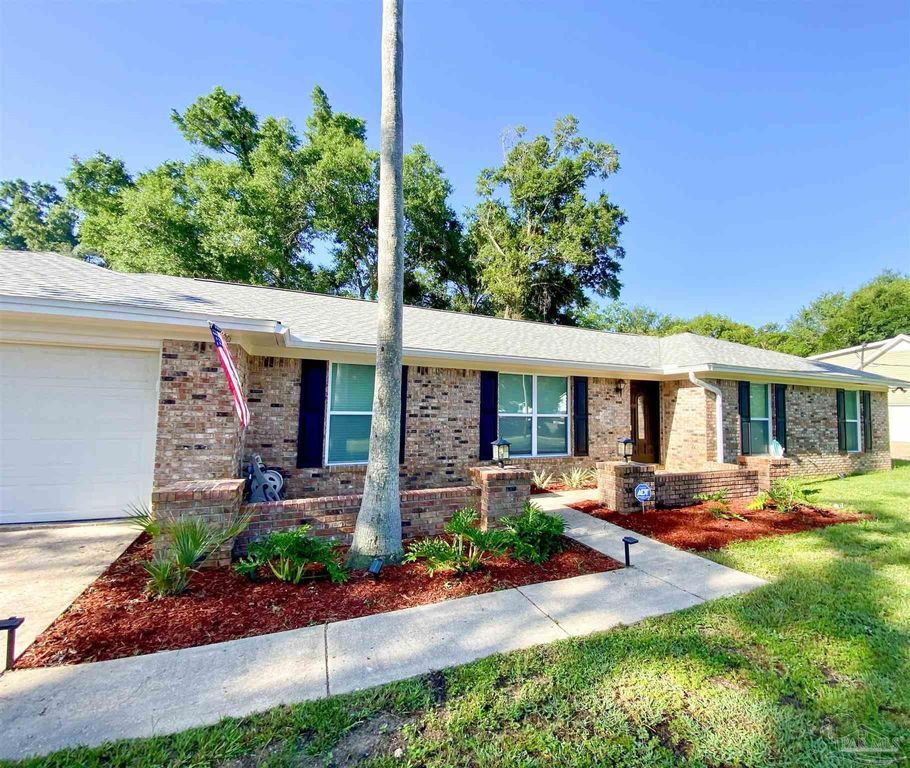 3673 Beagles St, Pensacola, FL 32514