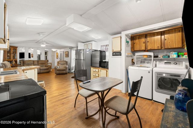 7154 County Road 651, Bushnell, FL 33513