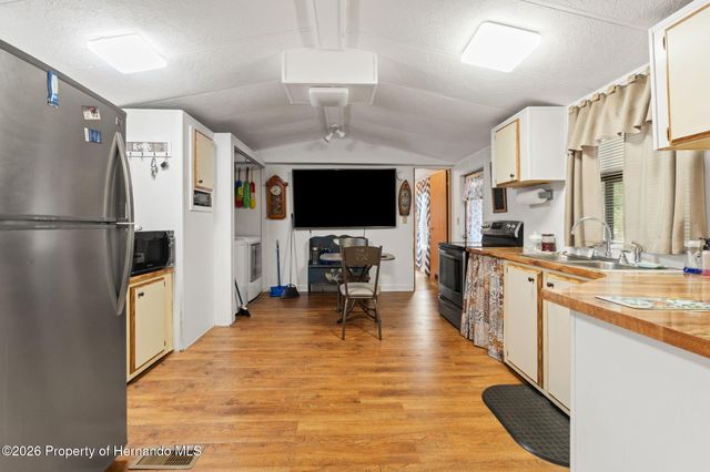 7154 County Road 651, Bushnell, FL 33513