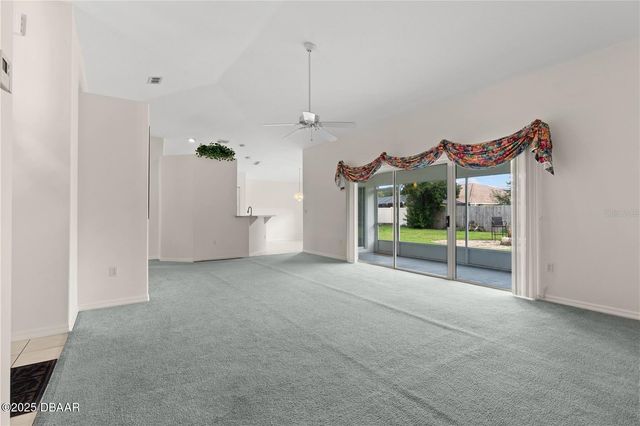 11 Princess Kathleen Lane, Palm Coast, FL 32164