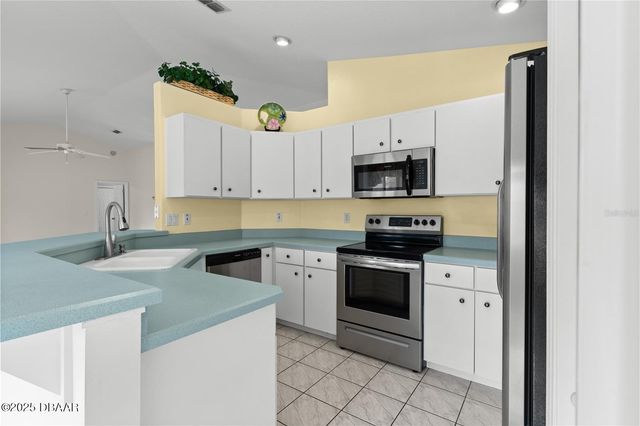 11 Princess Kathleen Lane, Palm Coast, FL 32164