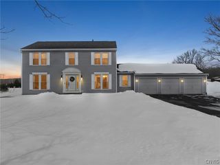 460 Gilbert Mills Road, Schroeppel, NY 13135