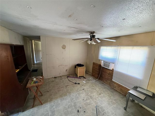 6234 PINEWOOD VILLAGE CIRCLE E, Lakeland, FL 33811