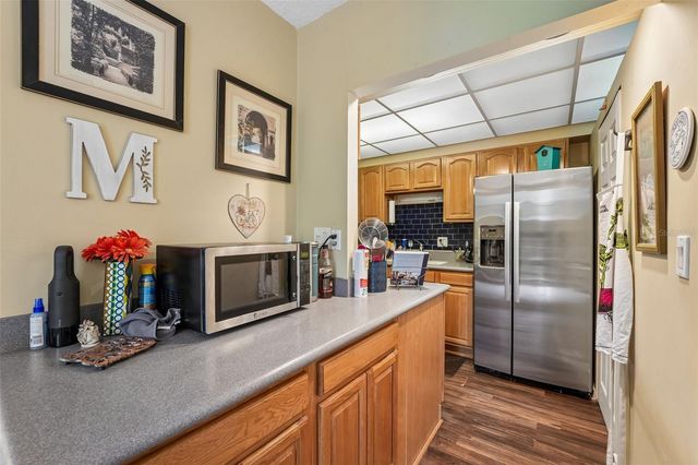 1717 NW 23RD AVENUE 4E, Gainesville, FL 32605
