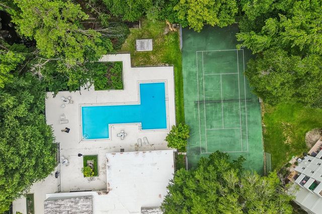 1717 NW 23RD AVENUE 4E, Gainesville, FL 32605