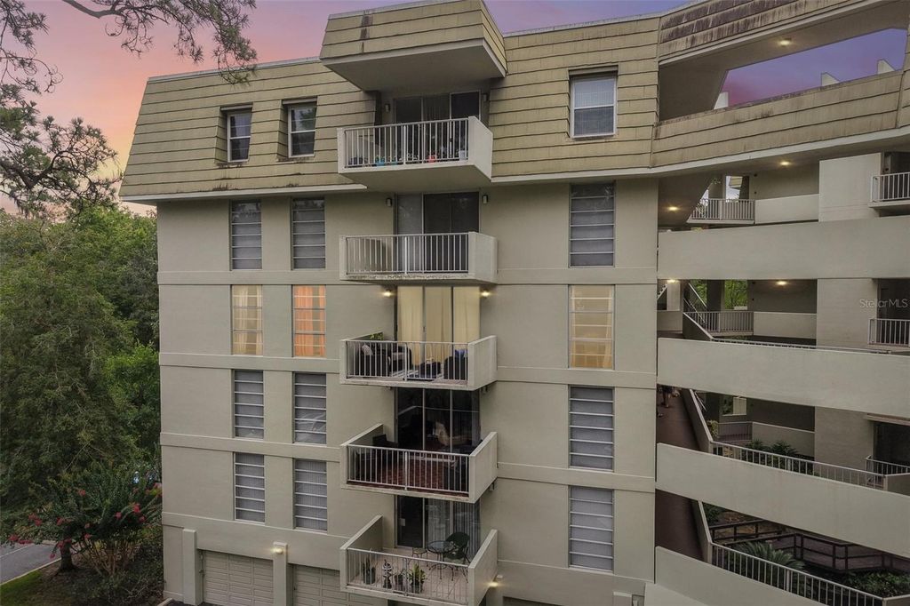 1717 NW 23RD AVENUE 4E, Gainesville, FL 32605