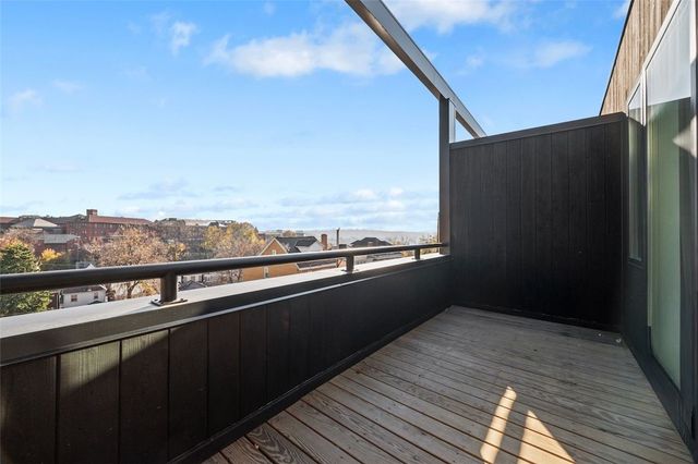 112 Burrows St, Oakland, PA 15213