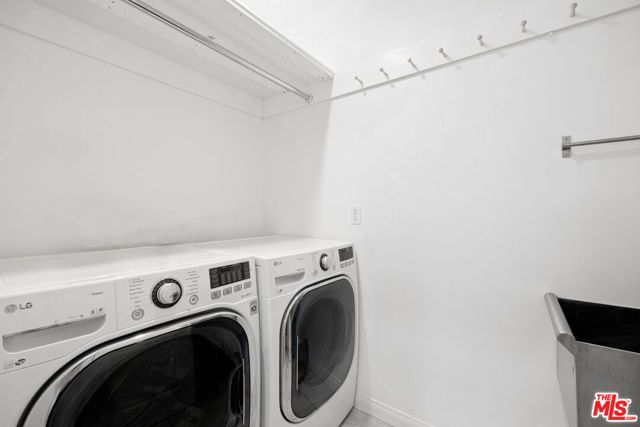 1857 Hi Point Street, Los Angeles, CA 90035