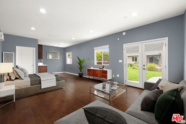 1857 Hi Point Street, Los Angeles, CA 90035