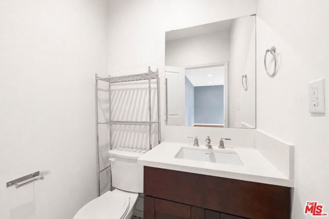 1857 Hi Point Street, Los Angeles, CA 90035