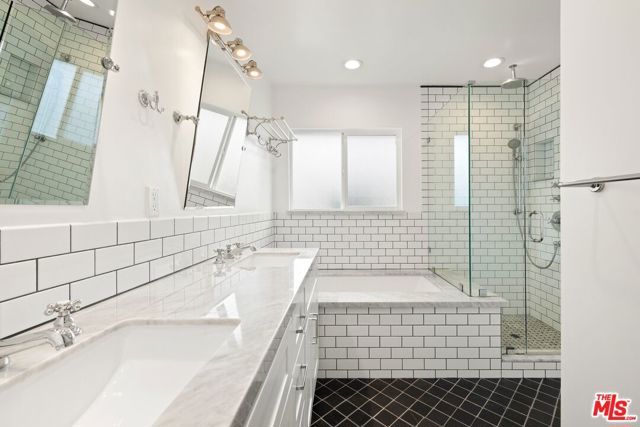 1857 Hi Point Street, Los Angeles, CA 90035