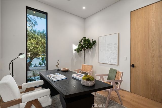 14758 Morrison, Sherman Oaks, CA 91403