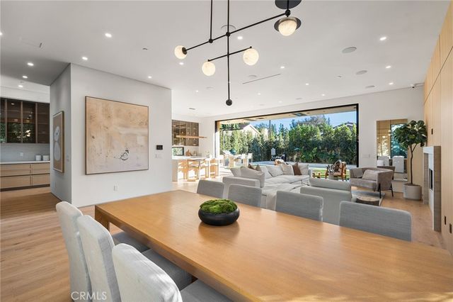 14758 Morrison, Sherman Oaks, CA 91403