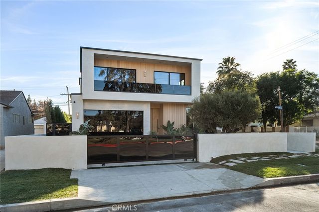 14758 Morrison, Sherman Oaks, CA 91403