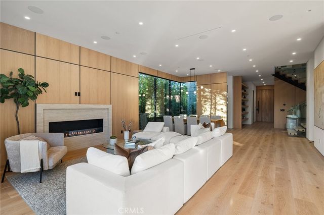 14758 Morrison, Sherman Oaks, CA 91403