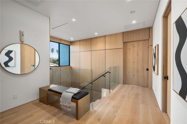 14758 Morrison, Sherman Oaks, CA 91403