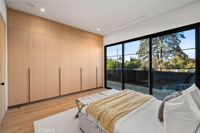 14758 Morrison, Sherman Oaks, CA 91403