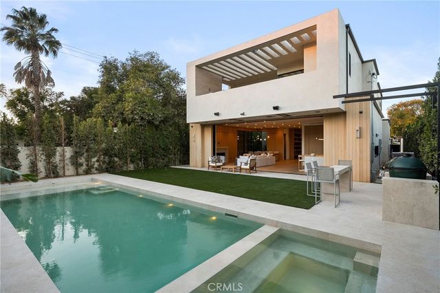 14758 Morrison, Sherman Oaks, CA 91403