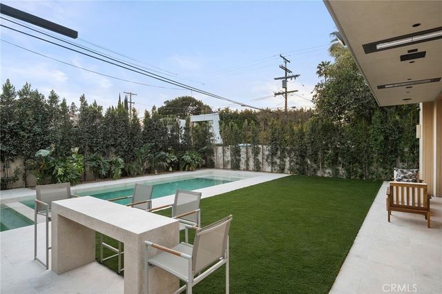 14758 Morrison, Sherman Oaks, CA 91403