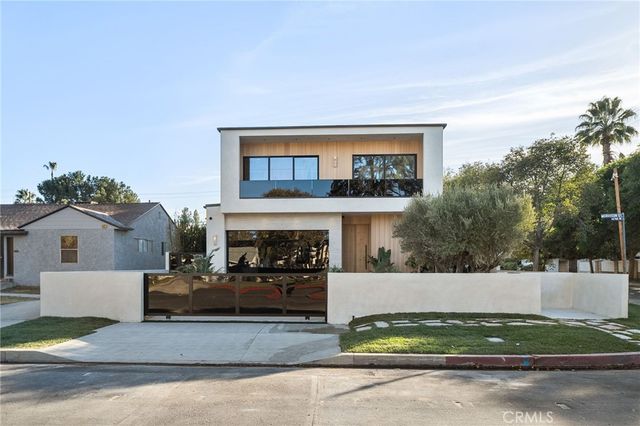 14758 Morrison, Sherman Oaks, CA 91403
