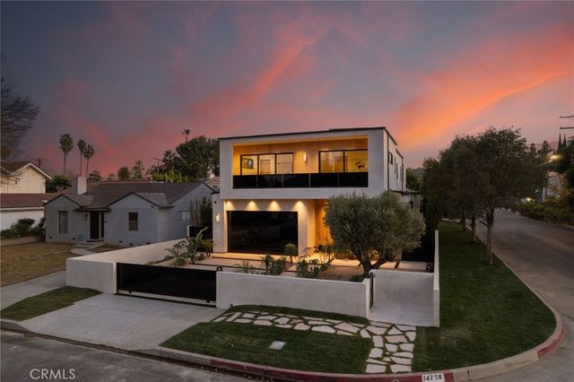 14758 Morrison, Sherman Oaks, CA 91403