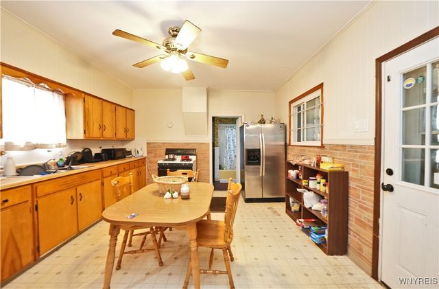 74 Vanderbilt Street, Buffalo, NY 14206