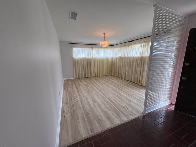 1217 Onstead St, Morgan City, LA 70380