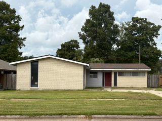 1217 Onstead St, Morgan City, LA 70380