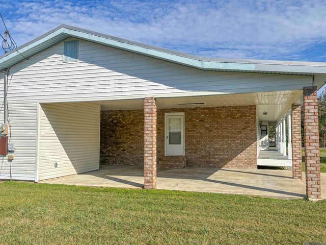 113 Gus St, Belle Rose, LA 70341