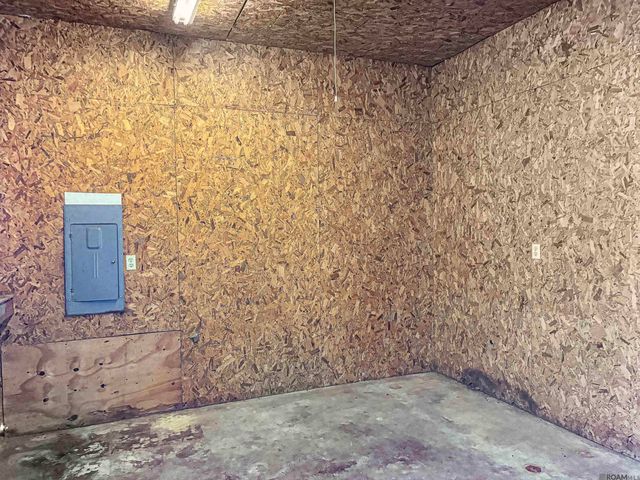 113 Gus St, Belle Rose, LA 70341