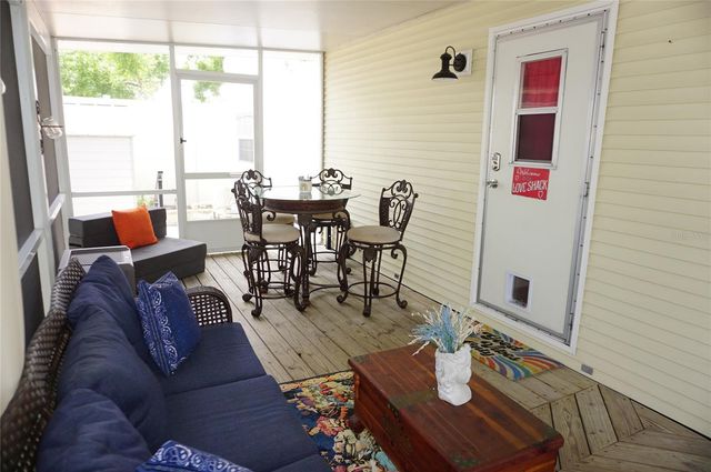 21145 LAZY DAYS CIRCLE, Lutz, FL 33558