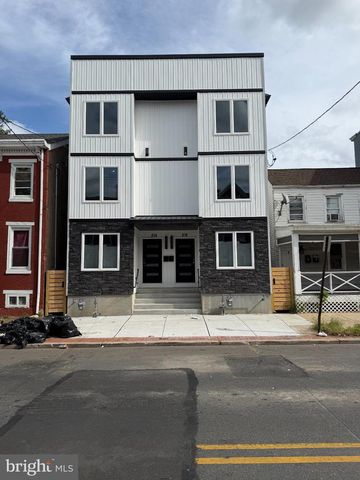 816 S CLINTON AVE, Trenton, NJ 08611