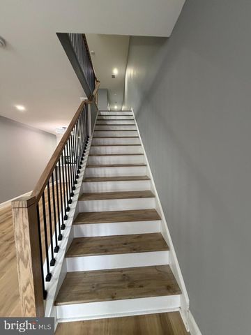 816 S CLINTON AVE, Trenton, NJ 08611