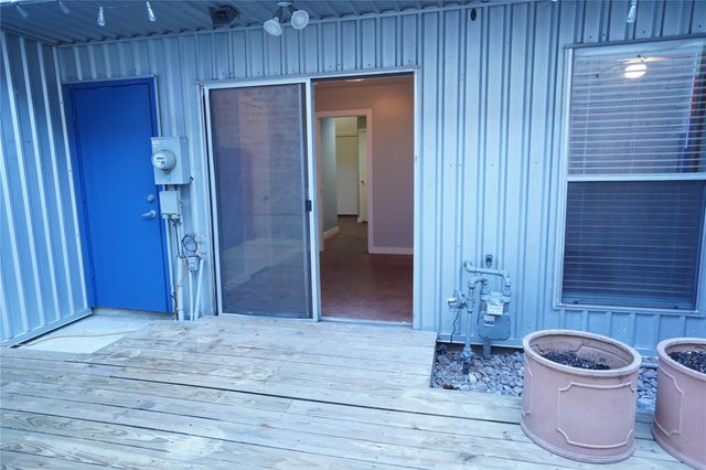 2716 Chenevert Street, Houston, TX 77004