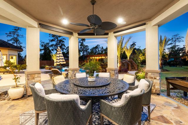 13 Pleasant Shadows Drive, Spring, TX 77389