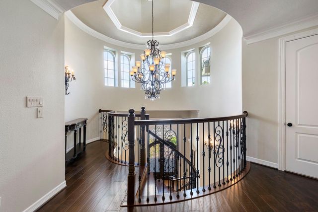 13 Pleasant Shadows Drive, Spring, TX 77389