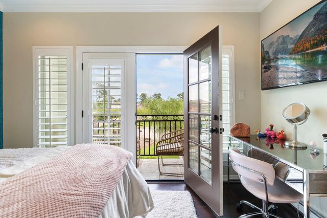 13 Pleasant Shadows Drive, Spring, TX 77389