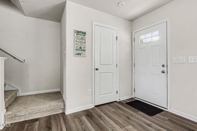 1476 Burgundy Bluff Lane, Zebulon, NC 27597