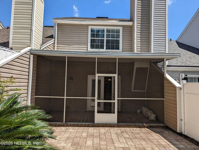 8529 STURBRIDGE Circle W, Jacksonville, FL 32244