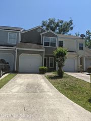 8529 STURBRIDGE Circle W, Jacksonville, FL 32244
