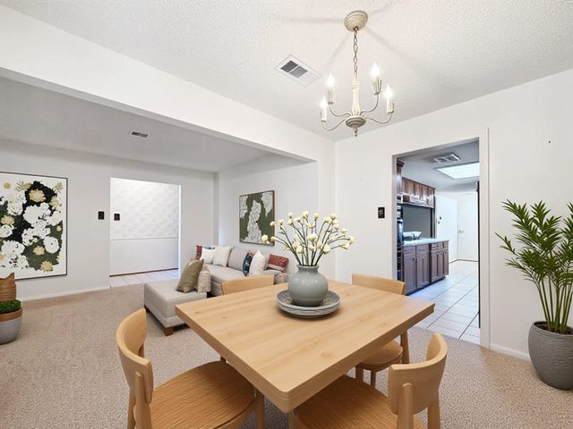 522 Charleston Square, Humble, TX 77338