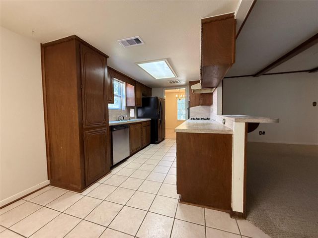 522 Charleston Square, Humble, TX 77338