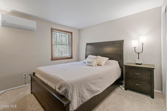 79 Pepperbush Place, Malta, NY 12020