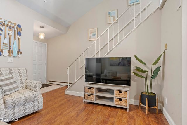 79 Pepperbush Place, Malta, NY 12020