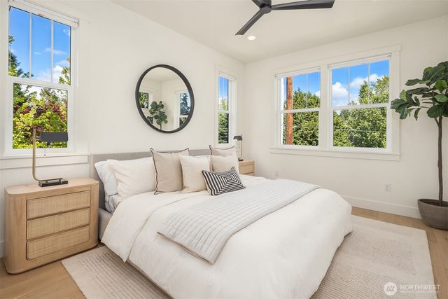 9323 126th Avenue NE, Kirkland, WA 98033