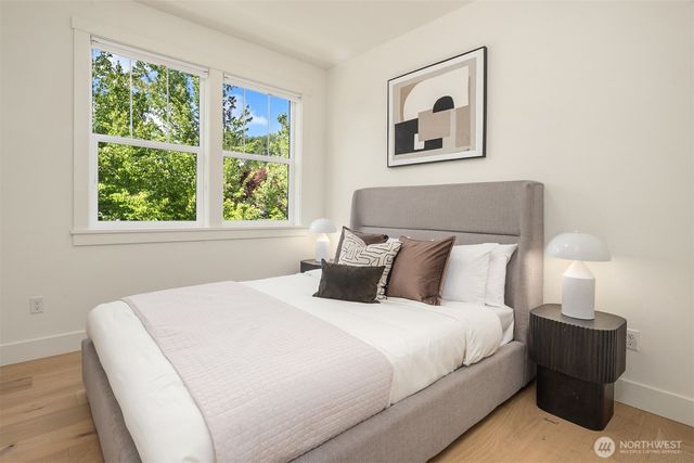 9323 126th Avenue NE, Kirkland, WA 98033